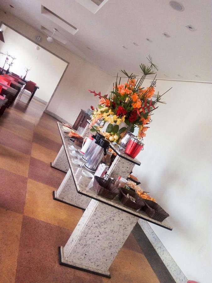 Colatina Plaza Hotel Exterior photo